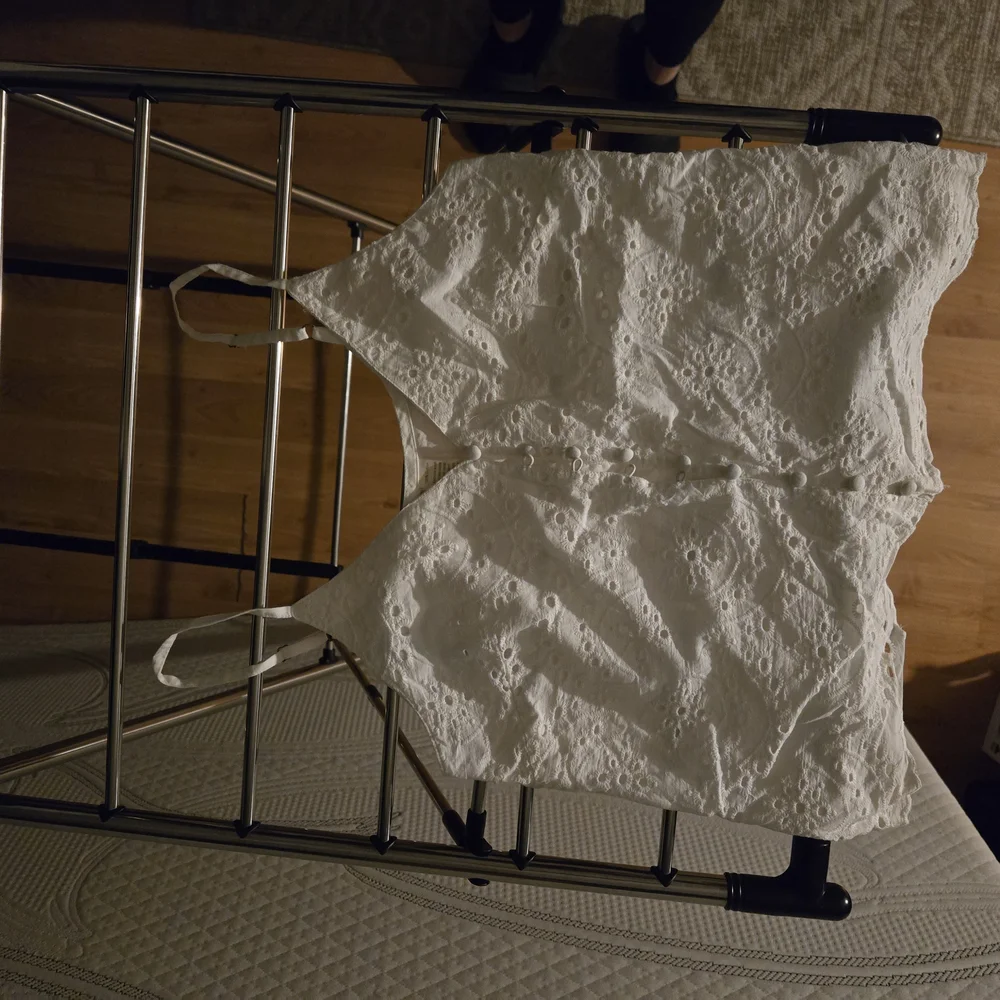 White Eyelet Women's Top Size XS - Picture 2 of 5